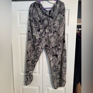 Express Monochrome Patterned wide leg pants